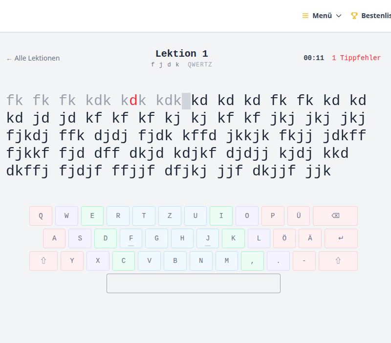 Zehnfingersystem im Unterricht: Mit TypeSprint lernt die ganze Klasse kostenlos im Browser